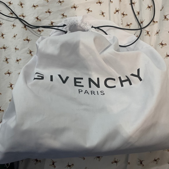 Givenchy bag - Picture 4 of 4